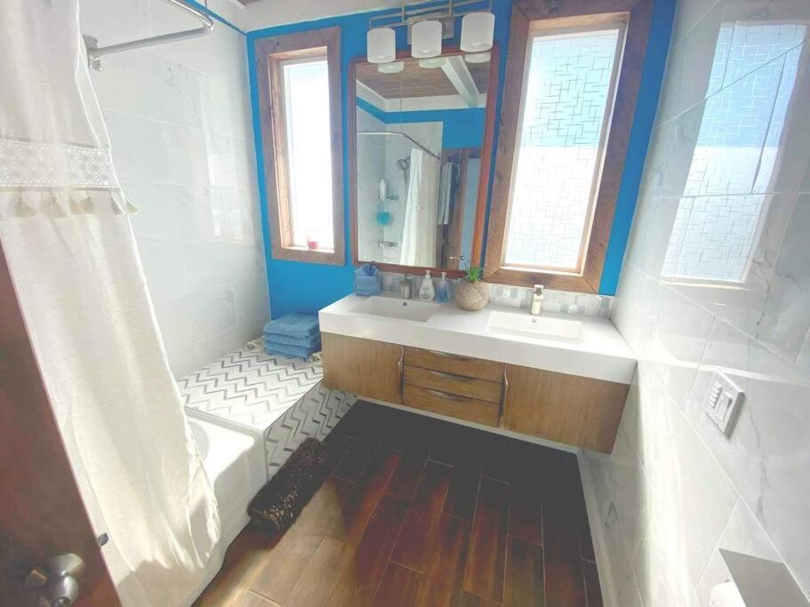 The Coman'S Beach House Hoodsport Esterno foto